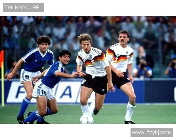 从贫困街头到世界巅峰 足球巨星们的奋斗与荣耀之路